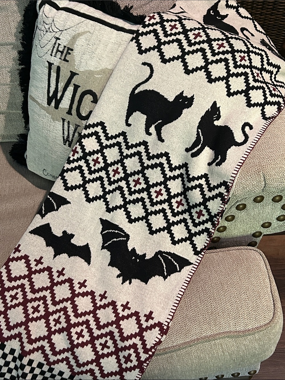 NEW! Vintage Inspired Gothic Black Cat Vampire Bat Checkered Faire Isle Throw